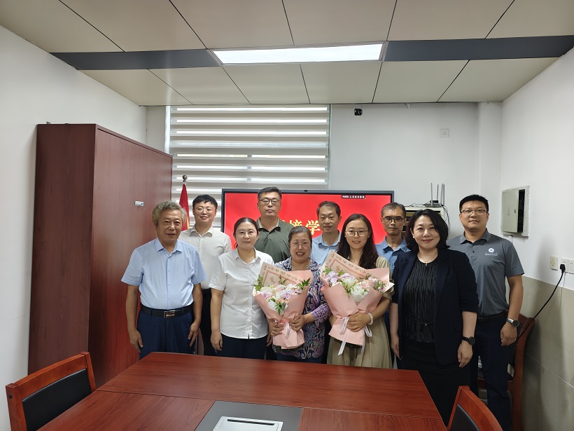副校（院）长吉兴香看望慰问环境学部教师代表